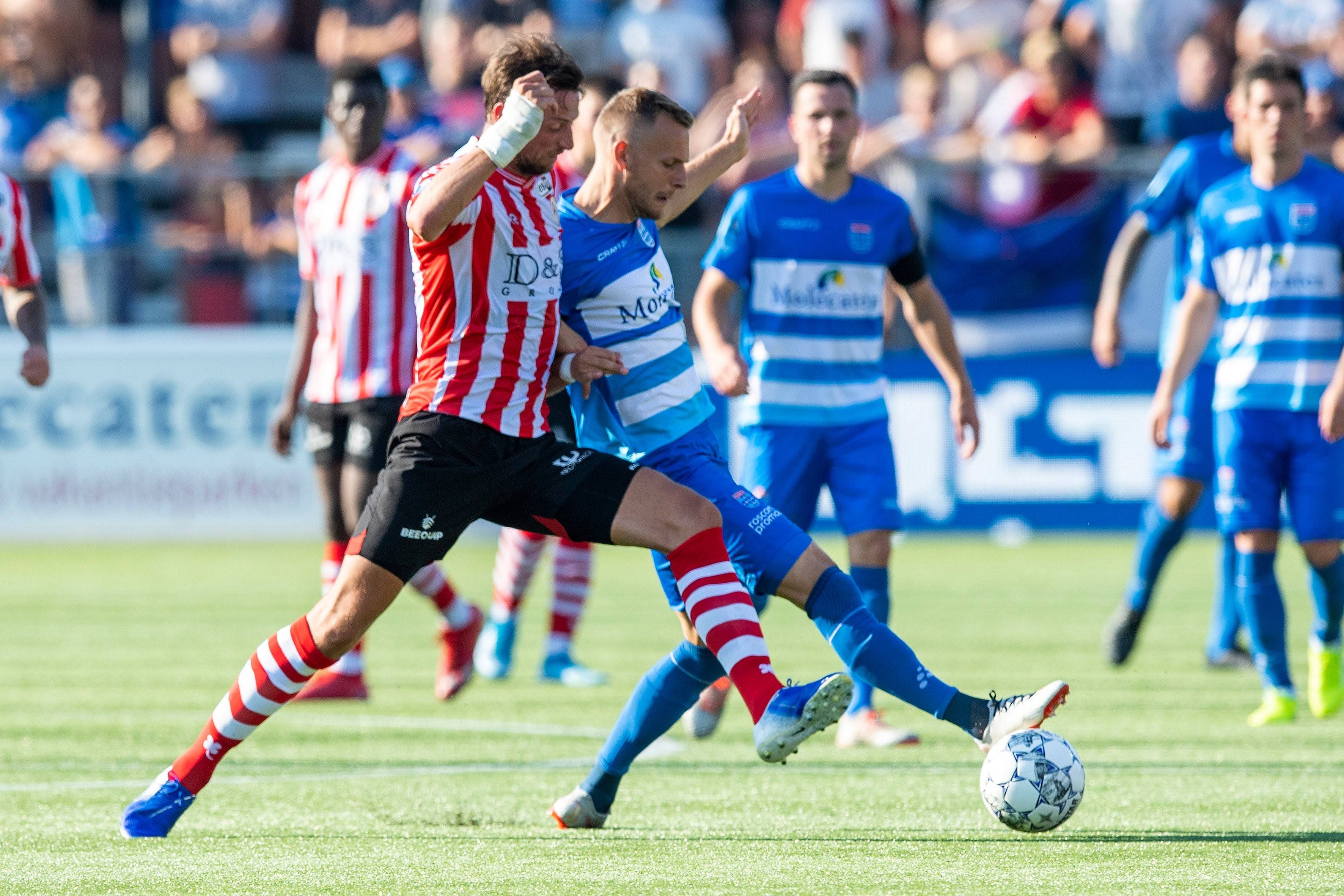 在于他们对 在于他们对