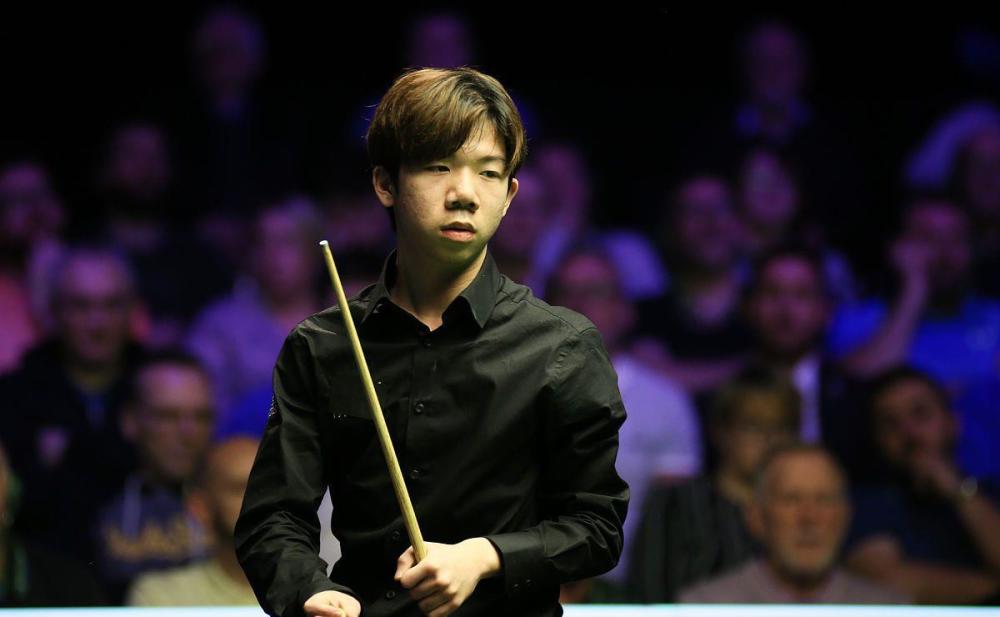 女未来的发 女未来的发