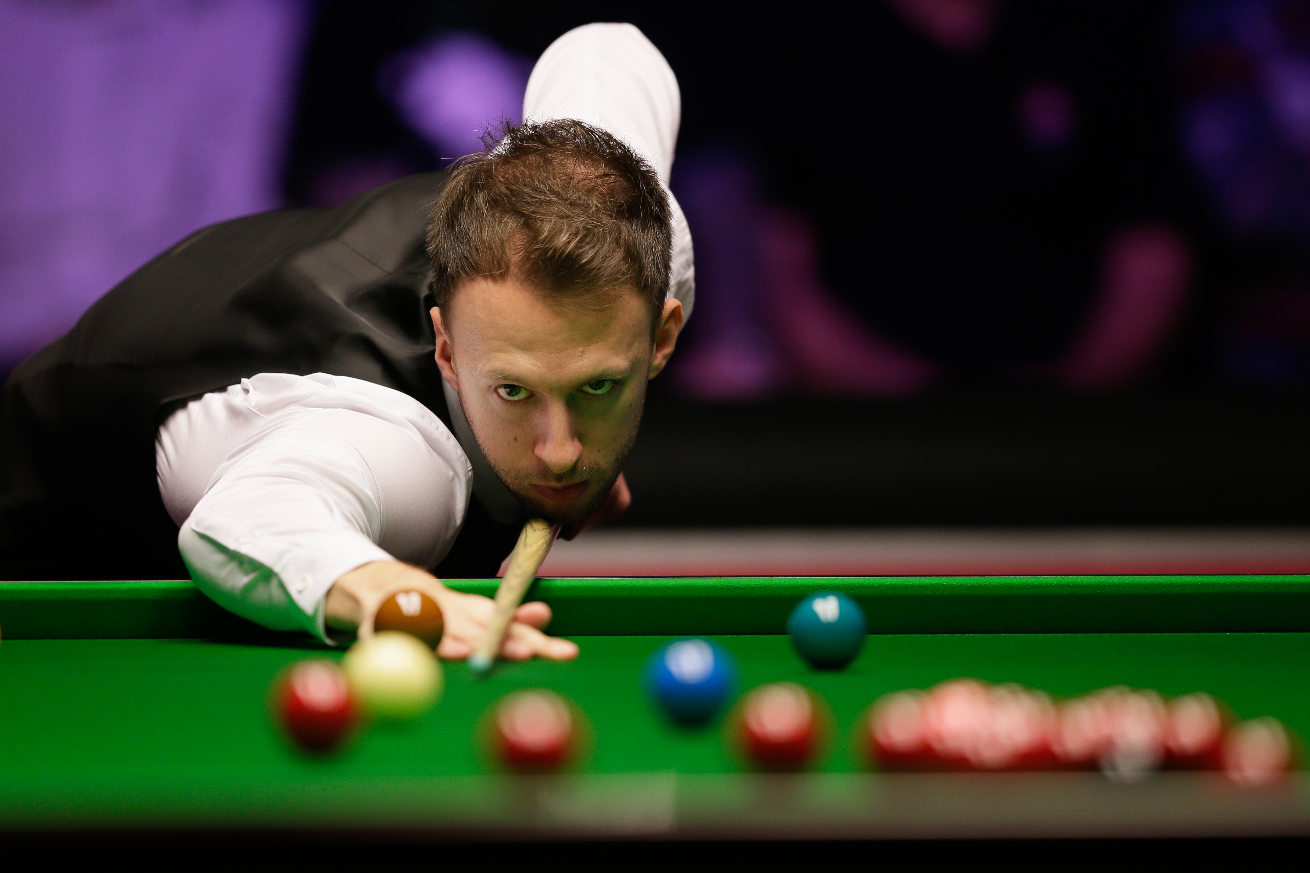 餐以新鲜的 餐以新鲜的