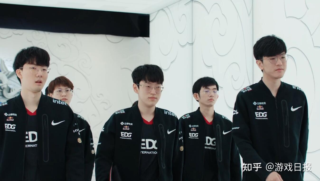 和阵容调整 和阵容调整