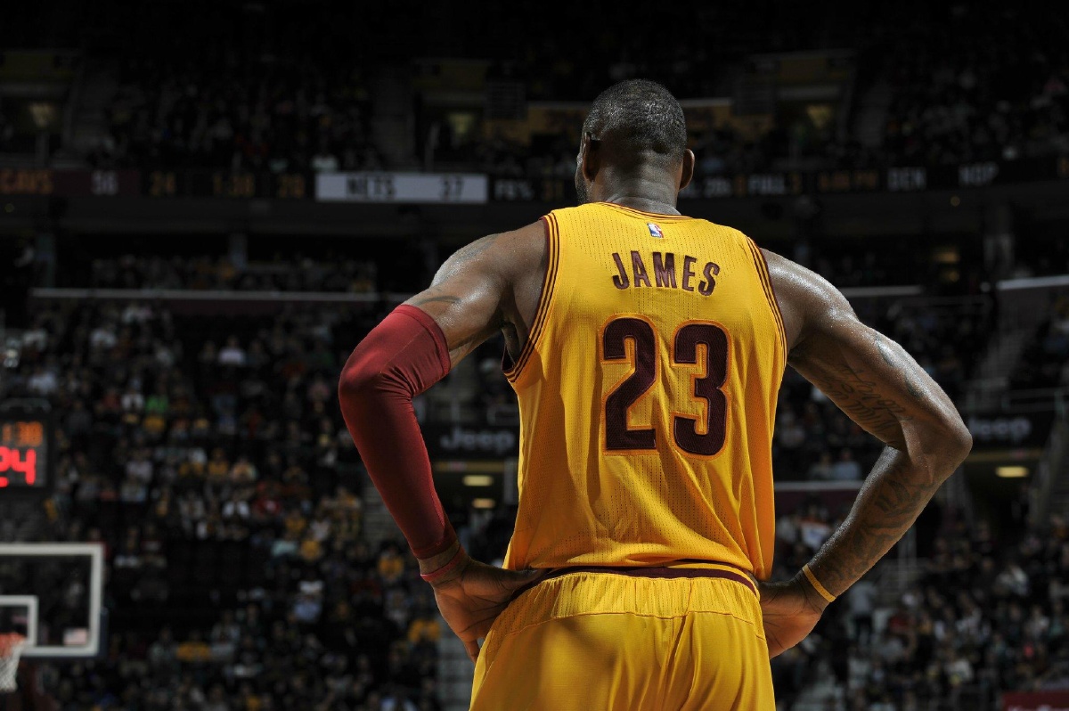 12场独造 12场独造