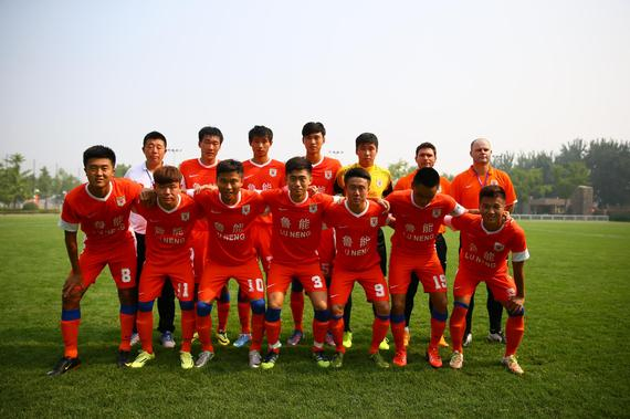 冬会大门刚 冬会大门刚